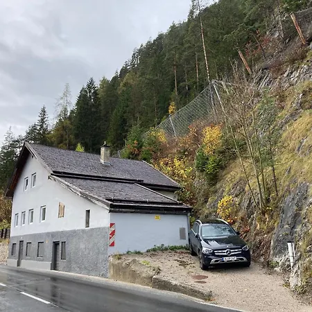 Holiday home Familienfreundliches Haus Mit Eingezaeuntem Garten