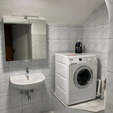 Familienfreundliches Haus Mit Eingezaeuntem Garten Biberwier